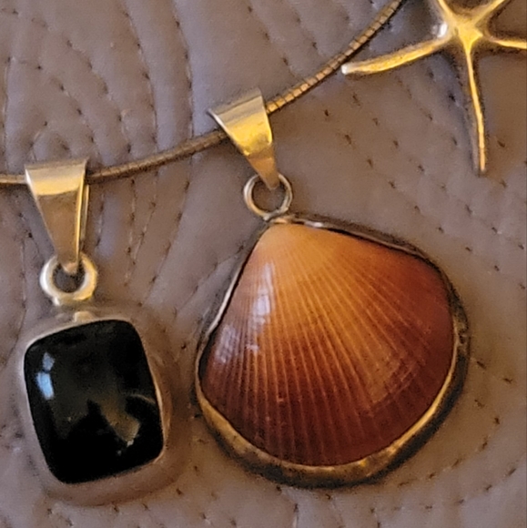 925 Vintage Pendants - Picture 4 of 4